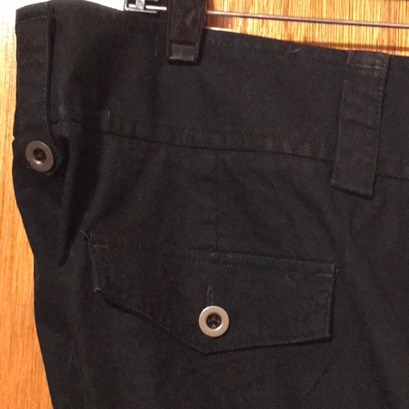 NWT Dockers Chinos Black Capris Size 12 - Picture 6 of 9